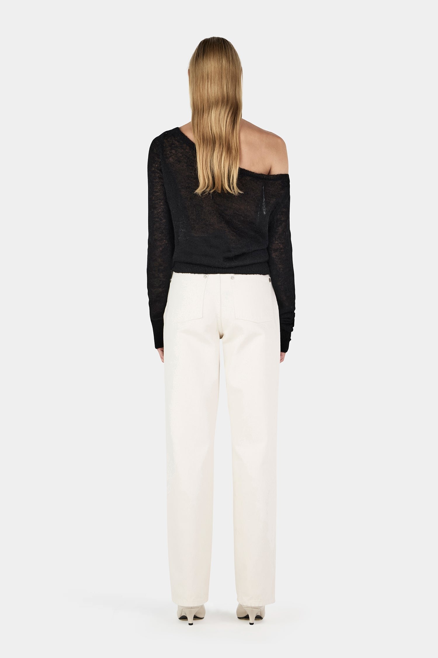 EMMYKNITTOP_BLACK_Hansen_and_gretel_winter25__025.jpg