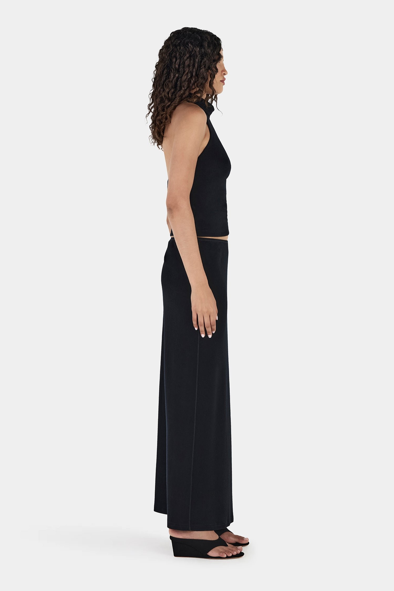 SABINAWOOLHALTERTOP_BLACK_GERARDWOOLSKIRT_BLACK-12.jpg